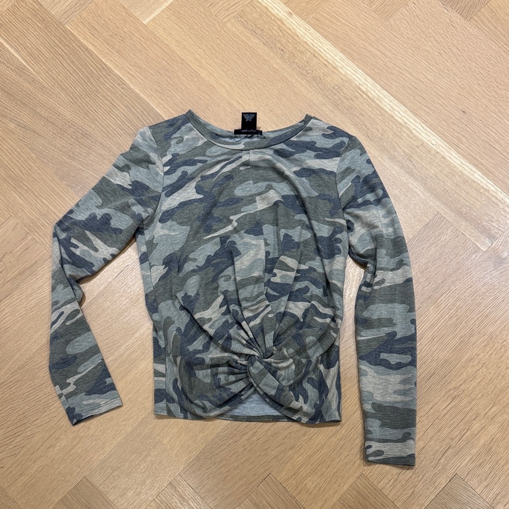Aqua Camouflage Twist Front Top